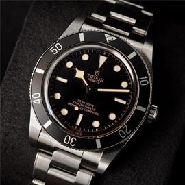 スーパーコピー時計チューダー 【TUDOR】 ブラックベイ54 M79000N